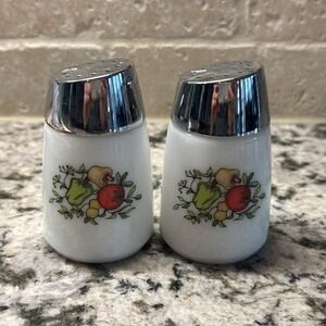 Vintage Starline 902 white glass salt and pepper shakers with vegetable motif 3"